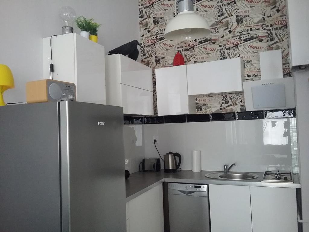 Apartament Pod Wrona Thorn Exterior foto